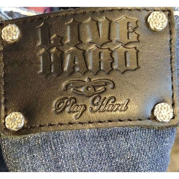 NWT Live Hard Play Hard Jeans Women Size 26 Rhinestone Embellished Pockets. Wais - Picture 6 of 9